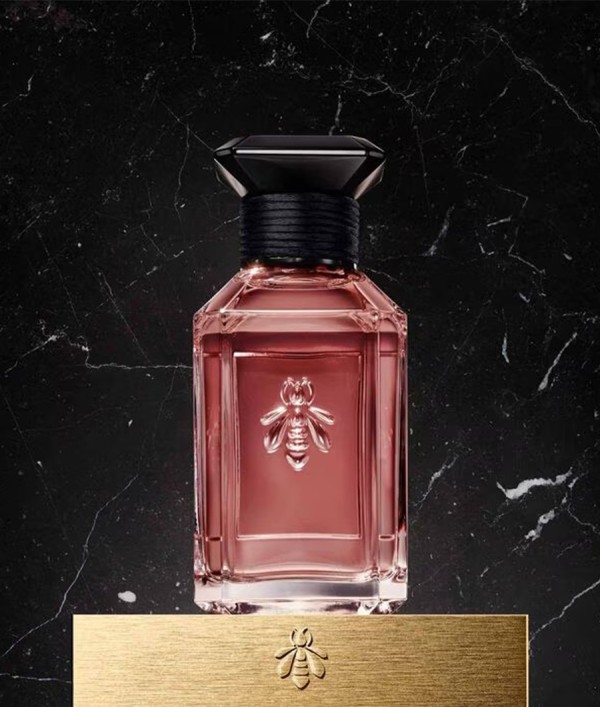 Parfumica - Prestijli Markaların Online Parfüm Satış Sitesi