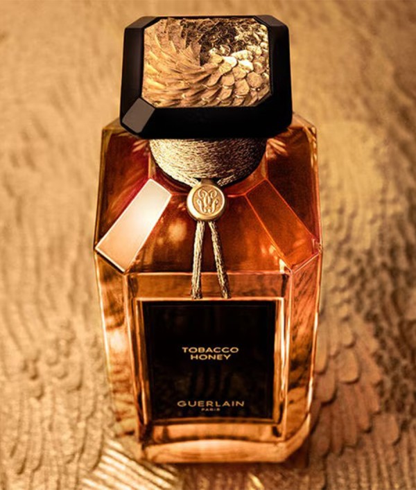 Parfumica - Prestijli Markaların Online Parfüm Satış Sitesi