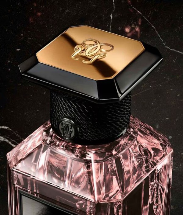 Parfumica - Prestijli Markaların Online Parfüm Satış Sitesi